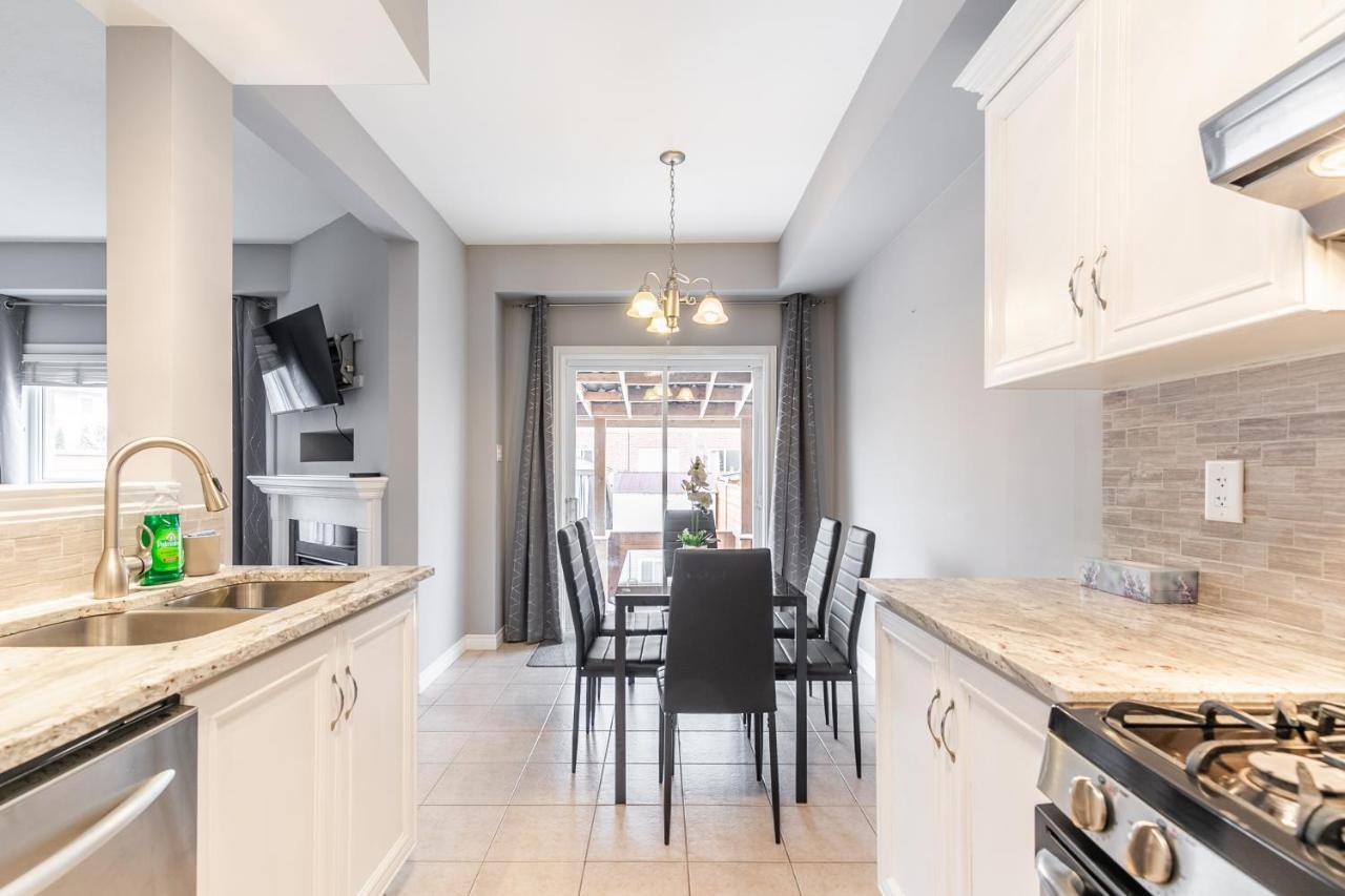 3Br 2Ba Townhomes With Hot Tub & Bbq By Globalstay Hamilton Exteriör bild
